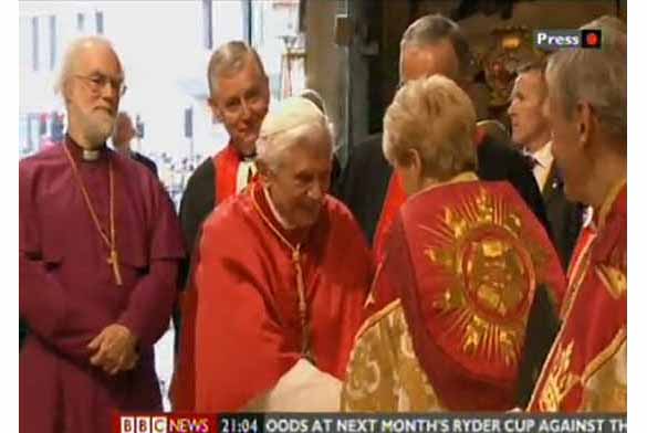 Benedict XVI meets woman priest